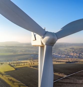 Metro France et EDF signent un contrat inédit pour un approvisionnement en énergie d'origine éolienne