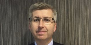 Éric Pradeau, promu directeur des activités de ventes et d'achats opérateurs de Numericable-SFR